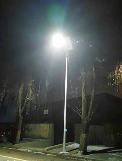 积石山县张掖太阳能路灯项目